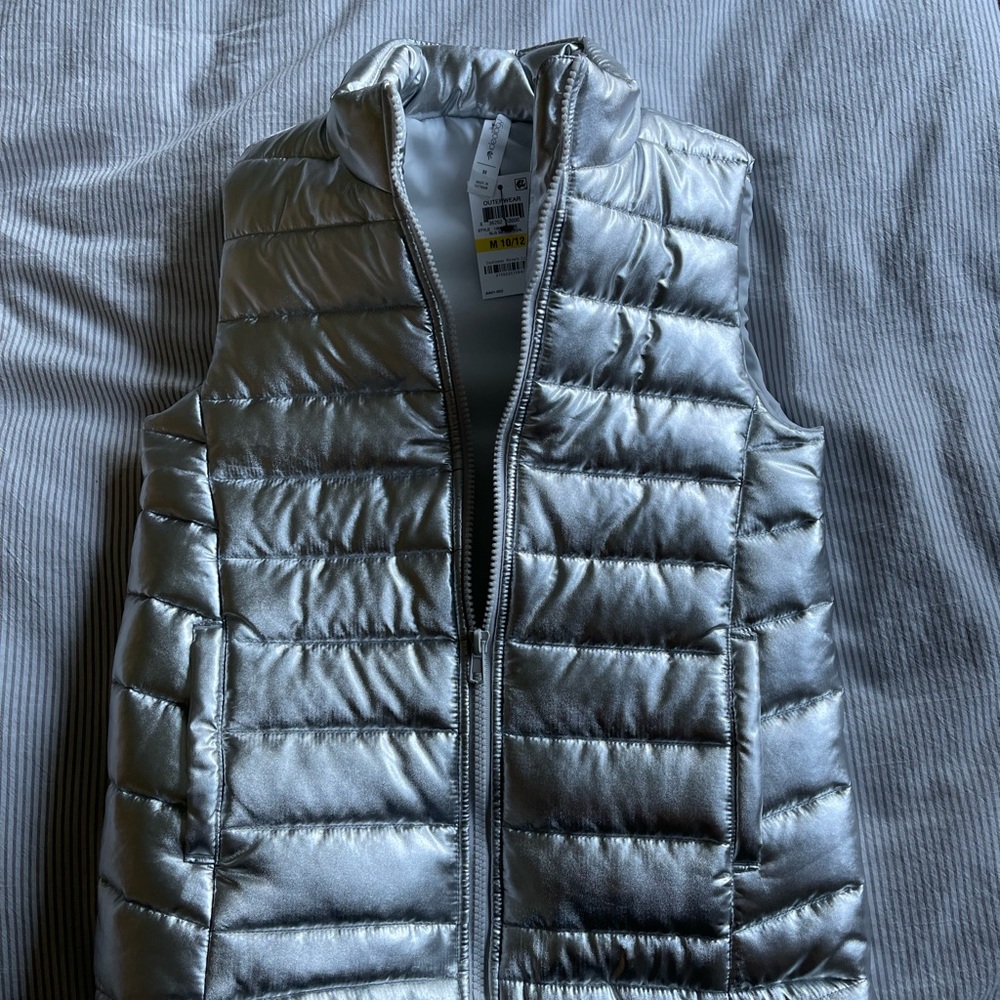 Ideology puffer vest kids medium 10/12